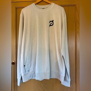 Vuori Peloton Men's Light Gray Crewneck Long Sleeve Tee with Pocket XXLarge